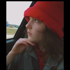 Meet your Posher, Sophia